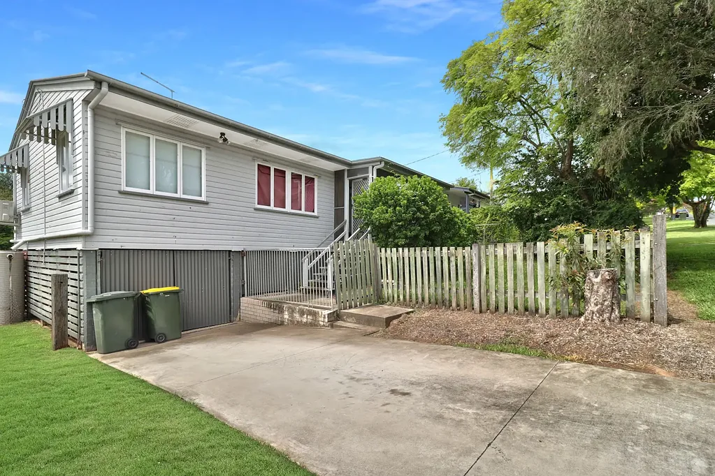 27 Kamarooka Street, Beaudesert, QLD 4285