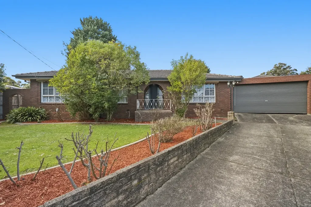 Spacious Family Living on a Generous Court Allotment
