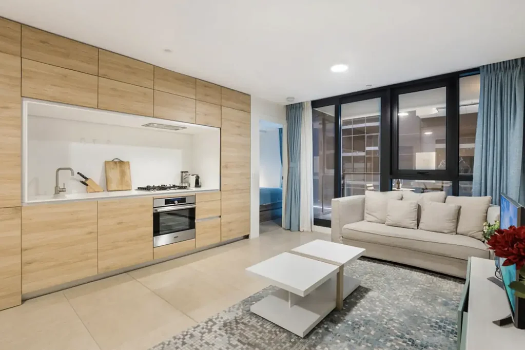 Melbourne 2 Bedroom First National Real Estate Central Presents