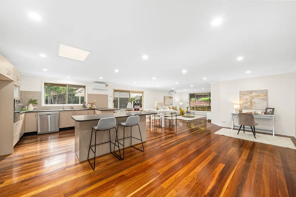 17 Yoorana Place, Castle Hill, NSW 2154