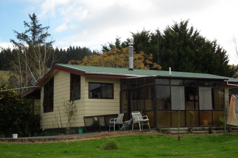 806 Paradise Road, Tangiteroria, Kaipara, 2 कमरे, 1 बाथरूम