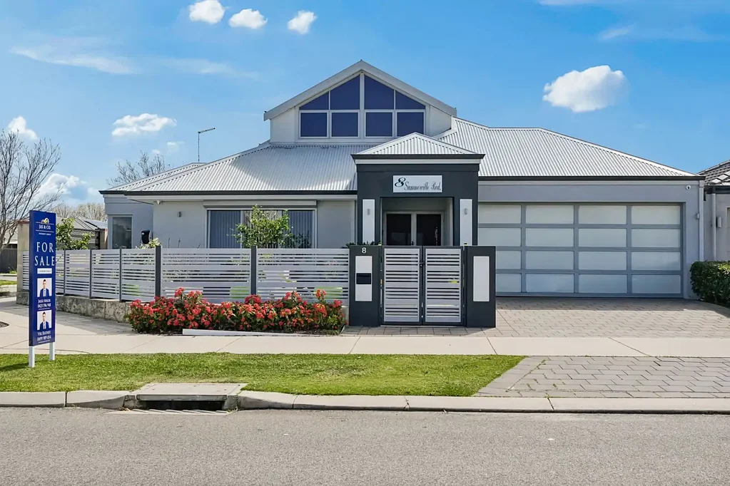 Caversham 4Zimmer A STATEMENT FAMILY RESIDENCE WITH CINEMA, LOFT RETREAT & RESORT-STYLE POOL
