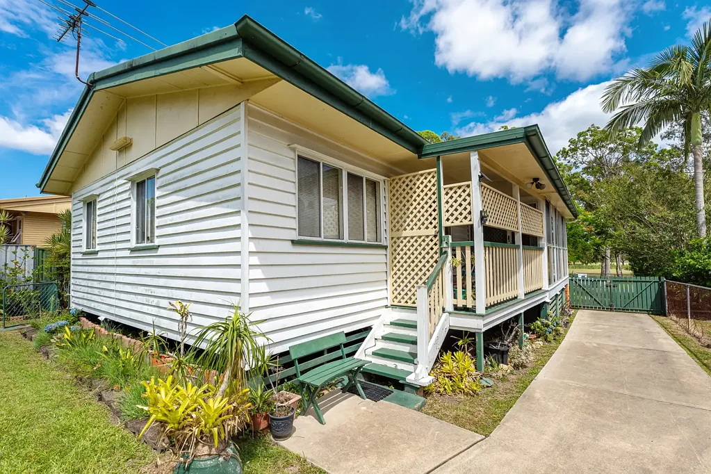 77 Gordon Street, Brighton, QLD 4017