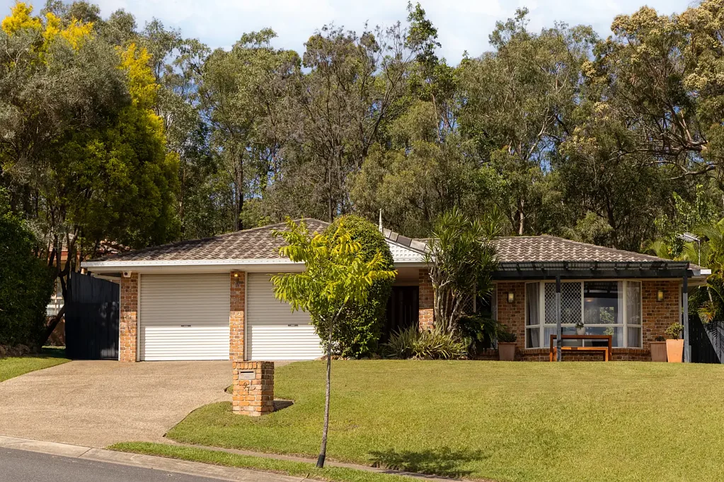 97 Glen Ross Road, Sinnamon Park, QLD 4073