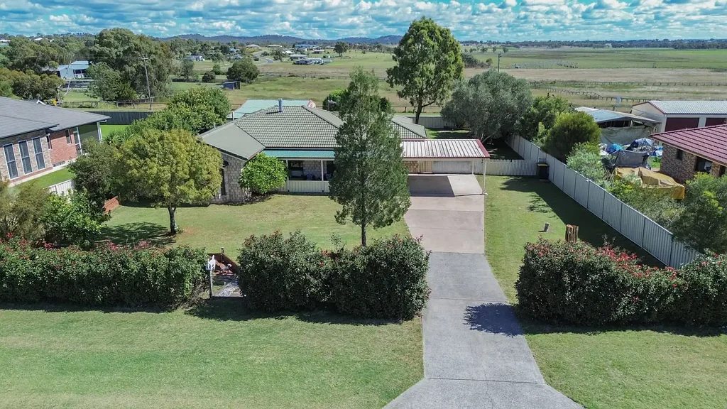 48 Doncaster Drive, Rosenthal Heights, QLD 4370