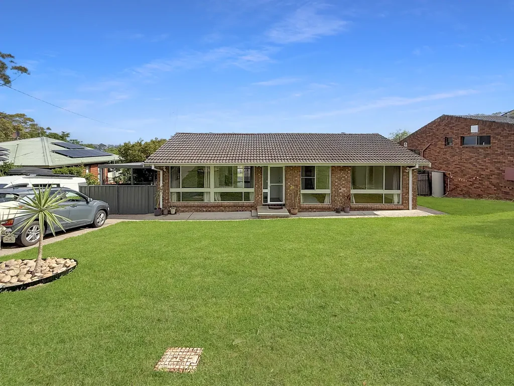LIFESTYLE LIVING: 4 BEDROOM HOME WITH POOL & BIG BACKYARD