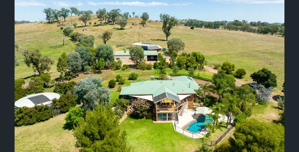 Table Top  266 Acres of Endless Possibilities on the edge of Albury