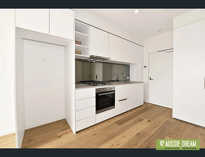 111/64 Keilor Road, Essendon North, North Melbourne, 2 રૂમ, 1 બાથરૂમ, Apartment
