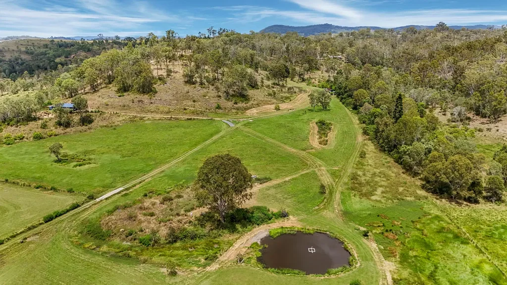 Kooralbyn Stunning Acreage at 539 Kooralbyn Road