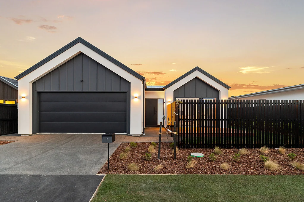 Halswell 4બેડરૂમ UNDER OFFER!