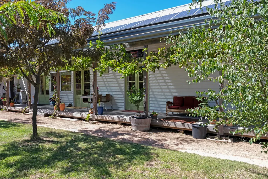 Strathbogie 4Zimmer Versatile Property with Business Potential
