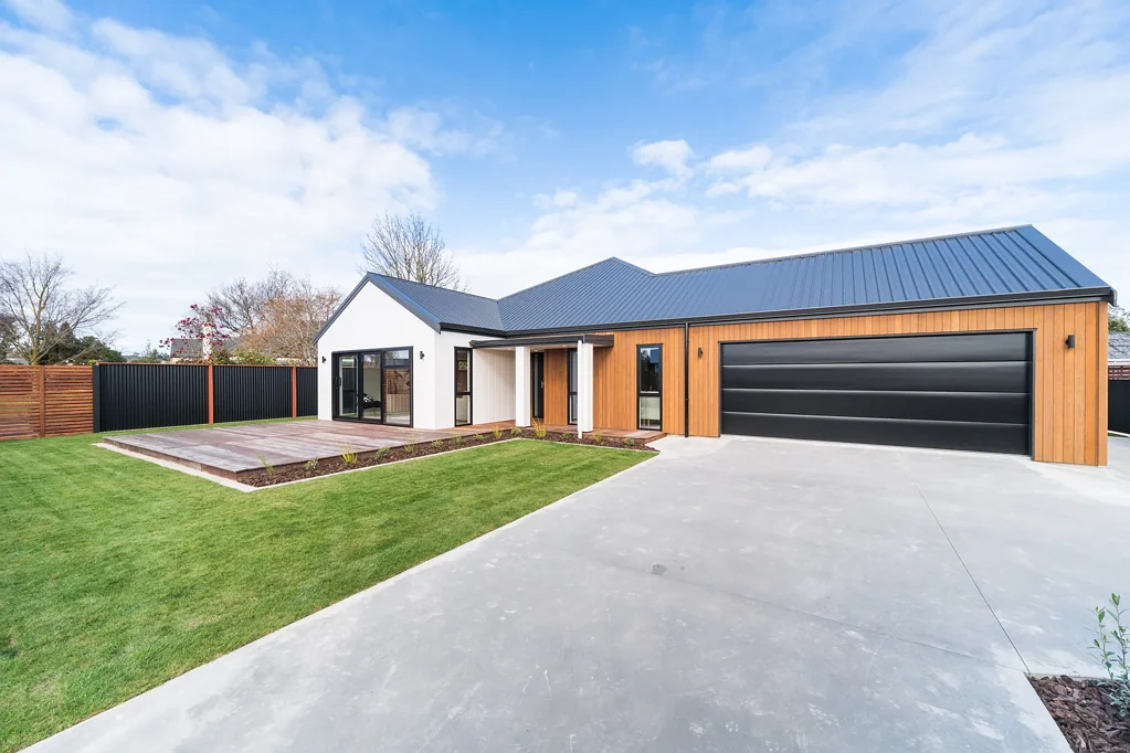 Feilding 3Kwarto Quality build in desirable location
