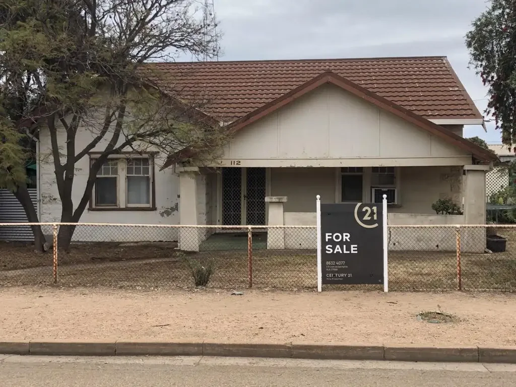 Port Pirie 2Zimmer Charming Bungalow with Endless Potential
