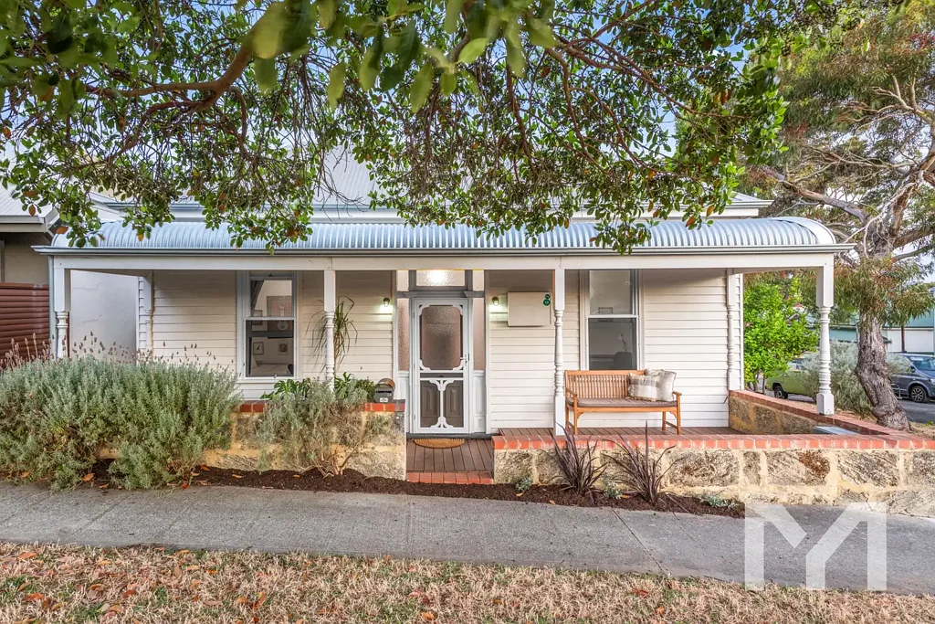 24 Chalmers Street, Fremantle, WA 6160