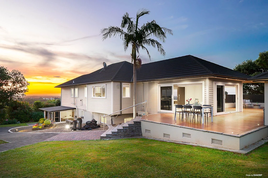 Pukekohe East 5 Slaapkamer When Location Truly Counts