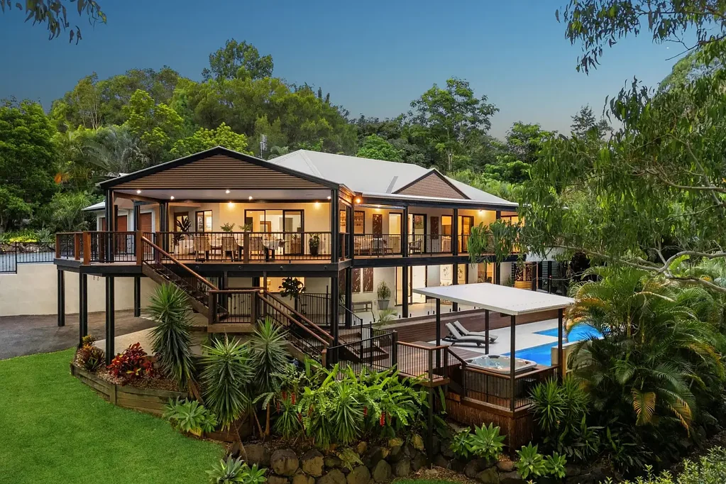 Maroochy River 9chambre Luxurious Coastal Retreat with Dual Living & Resort Pool