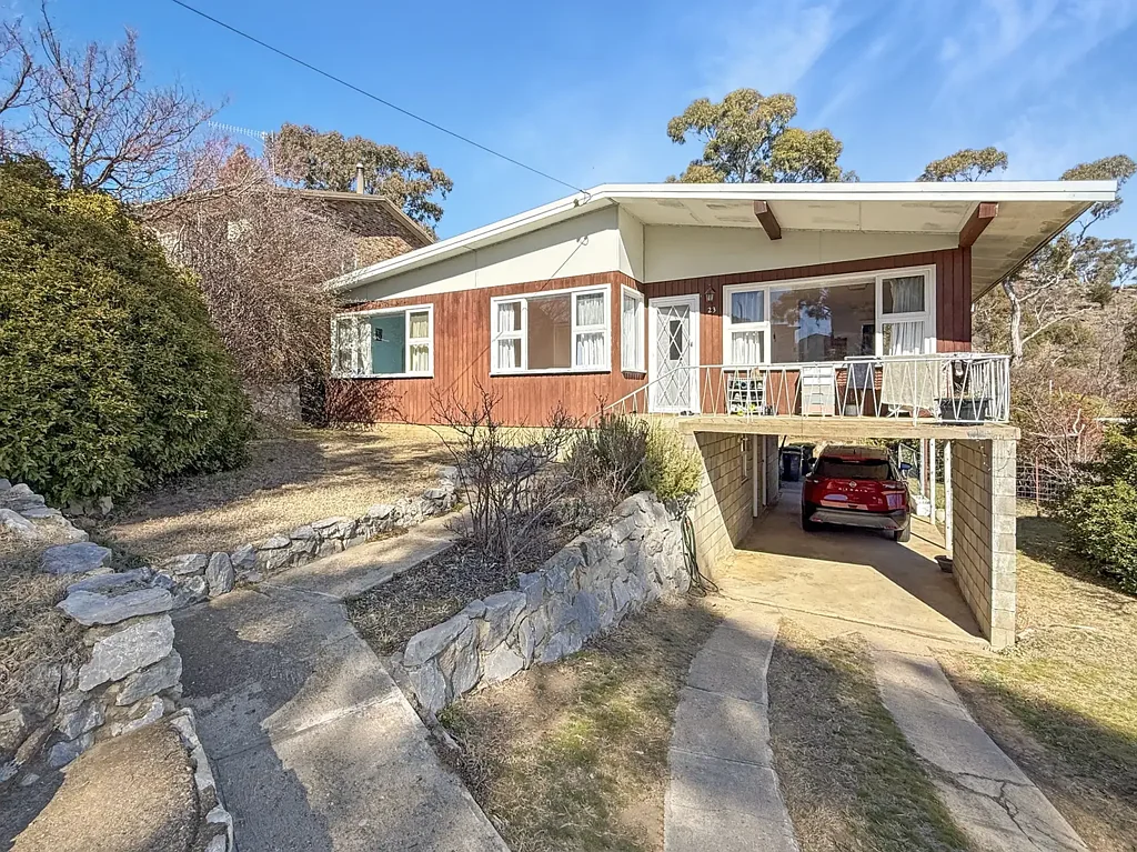 23 Blairgowrie Avenue, Cooma, NSW 2630