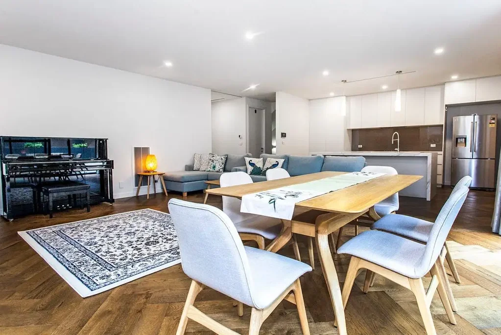 Burwood East 4कमरा Modern light filled living