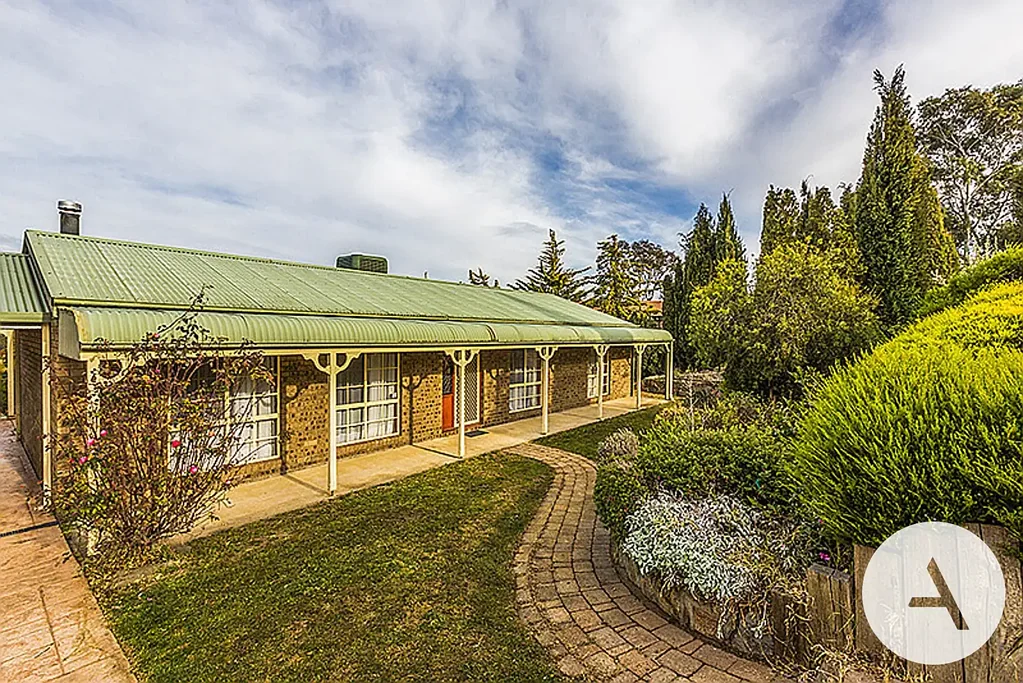 Comfortable Family living in the Heart of Calwell