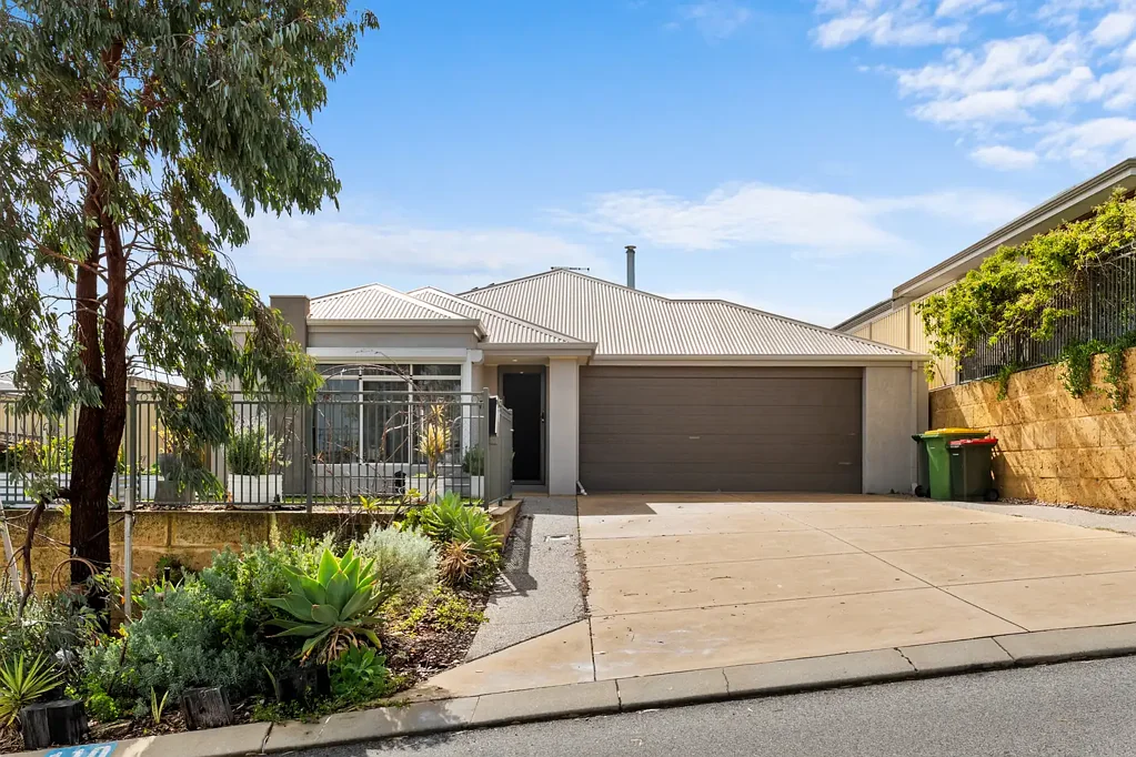 Singleton 3 Bedroom GET YOUR FOOT ON THE PROPERTY LADDER