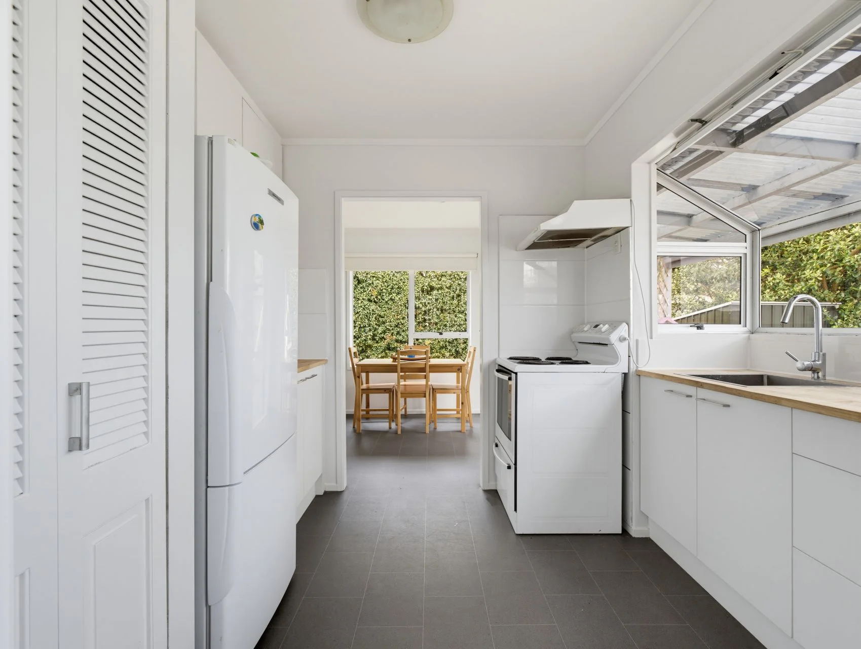 2/11 Longreach Drive, Sunnyvale, photo 7