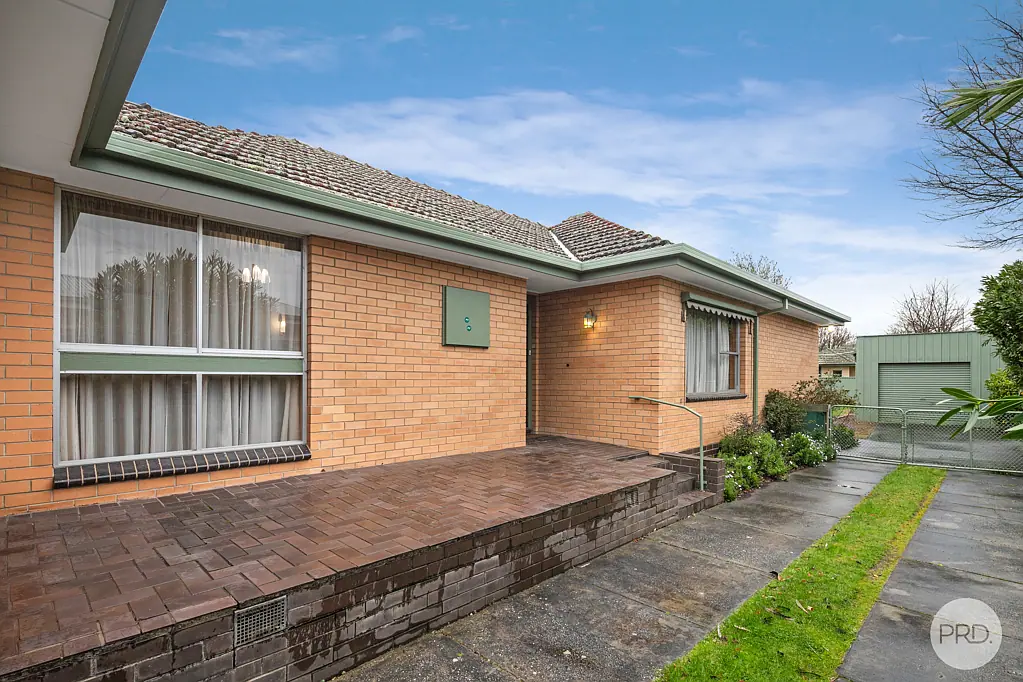 4 Beaufort Avenue, Alfredton, VIC 3350
