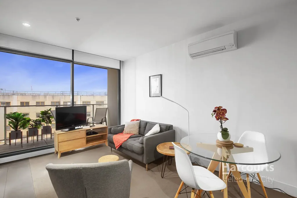Fully Furnished!
