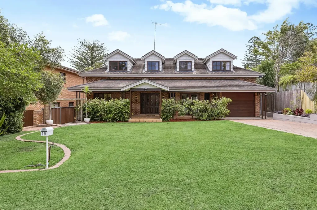 Spacious Family Home with Poolside Entertaining in Quiet Cul-de-Sac