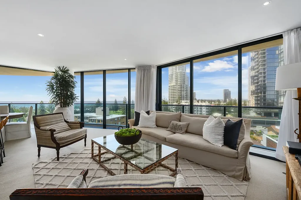 Broadbeach 2房  East-Facing Oracle Apartment with Spectacular Ocean Views