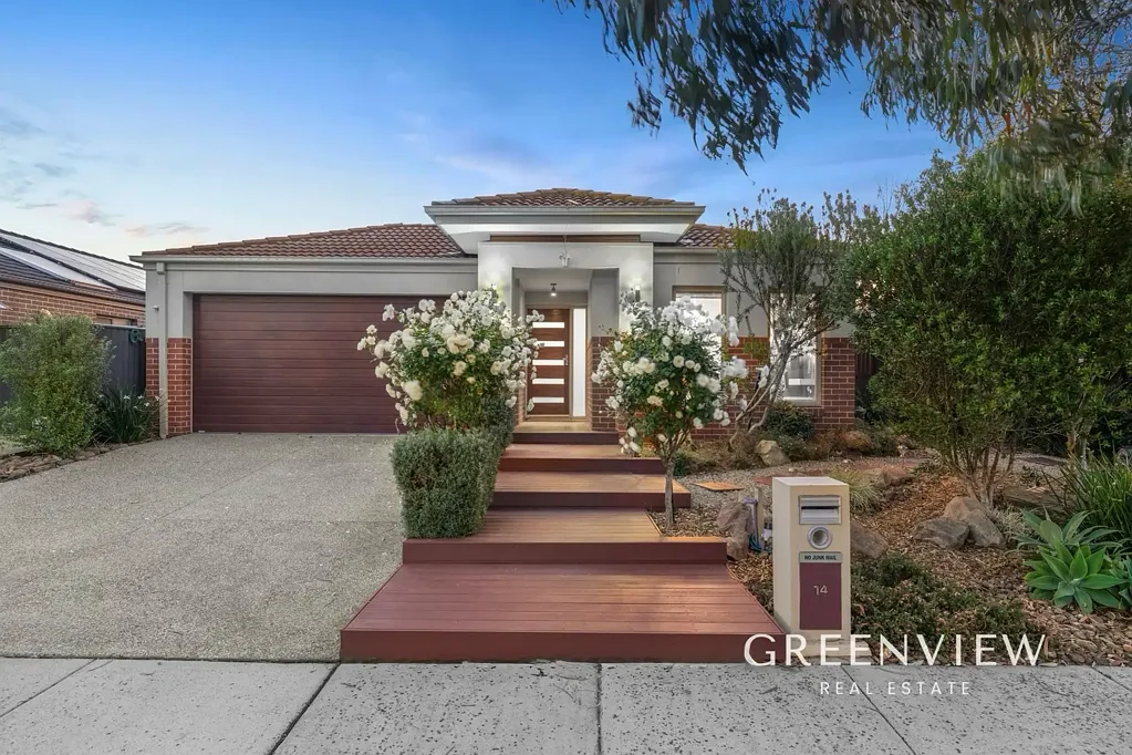 14 Stonebank Grove, Cranbourne East, VIC 3977