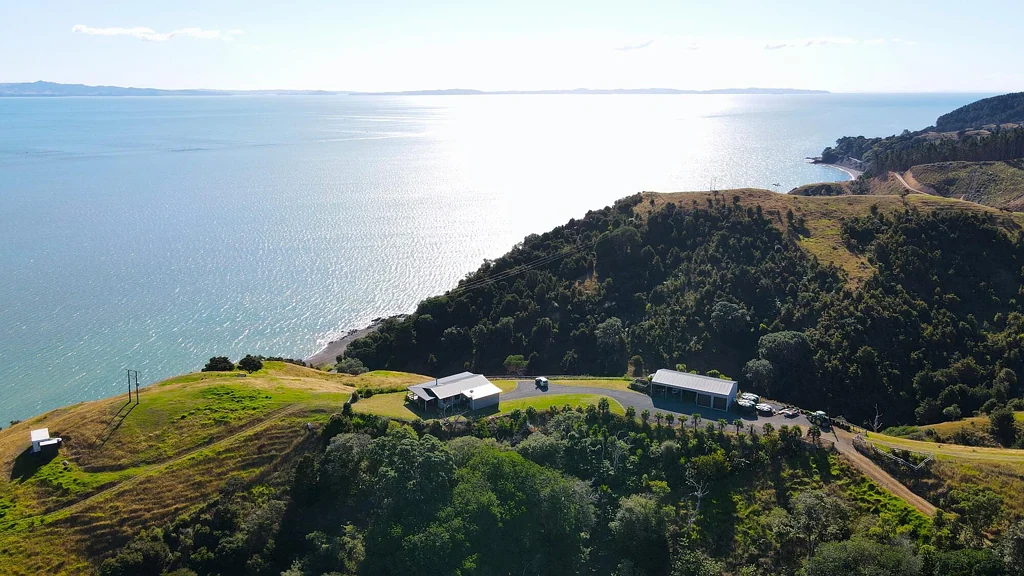 Te Mata  Coastal retreat - 123 hectares of potential!