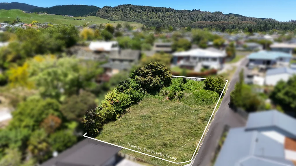 Owhata Prime Freehold Section with Rural Charm