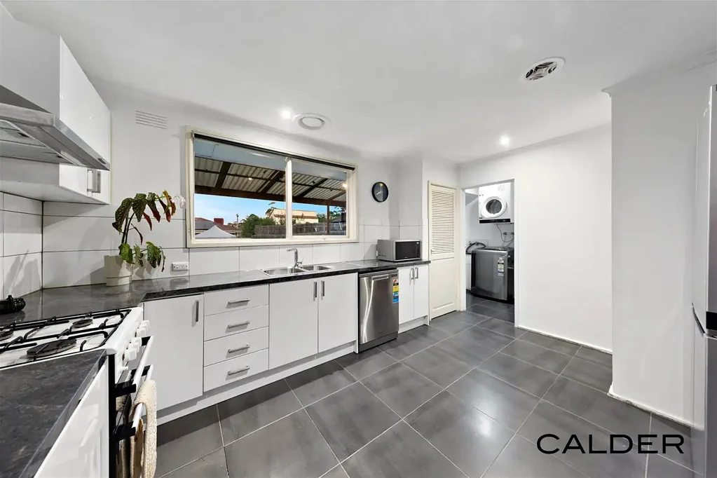 2 Allandale Drive, Deer Park, VIC 3023