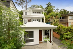 16 Merlin Terrace, Kenmore