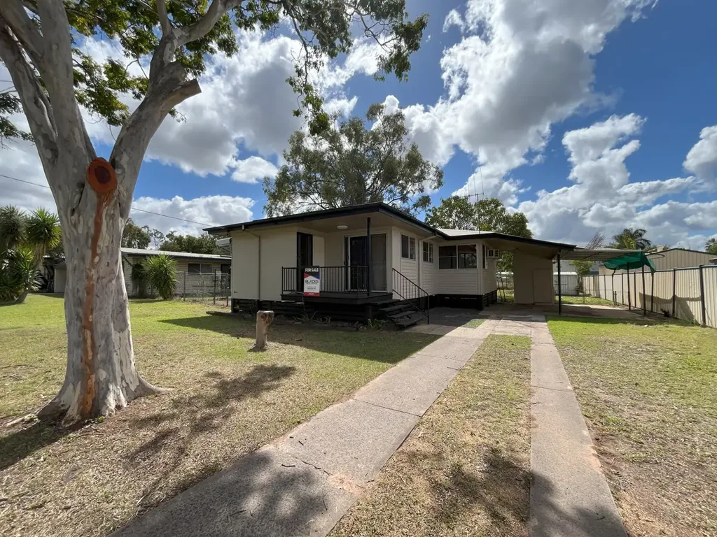 Dysart 3房  STUNNING LOW SET HOME