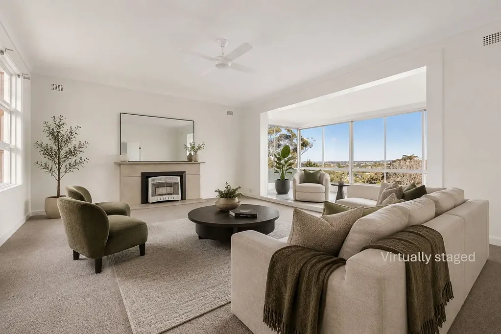 Freshly Updated Family Home with District & Harbour Views