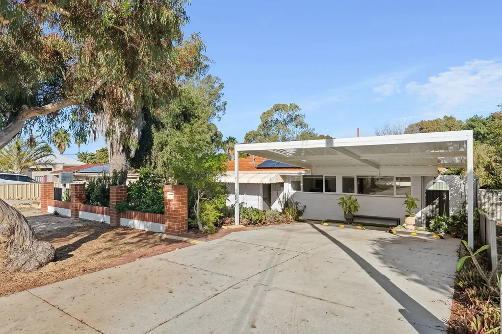 6 Eagle Street, Craigie, WA 6025