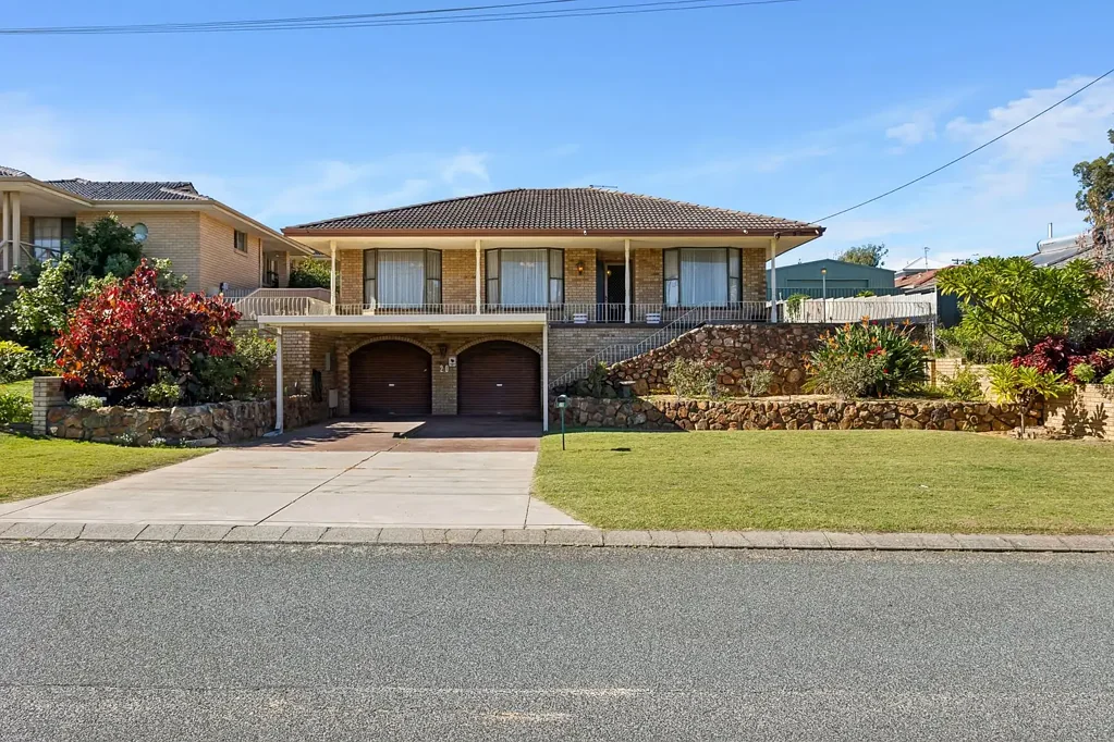 Wanneroo 3 Bedroom Classic Bones, Big Block, Brilliant Opportunity