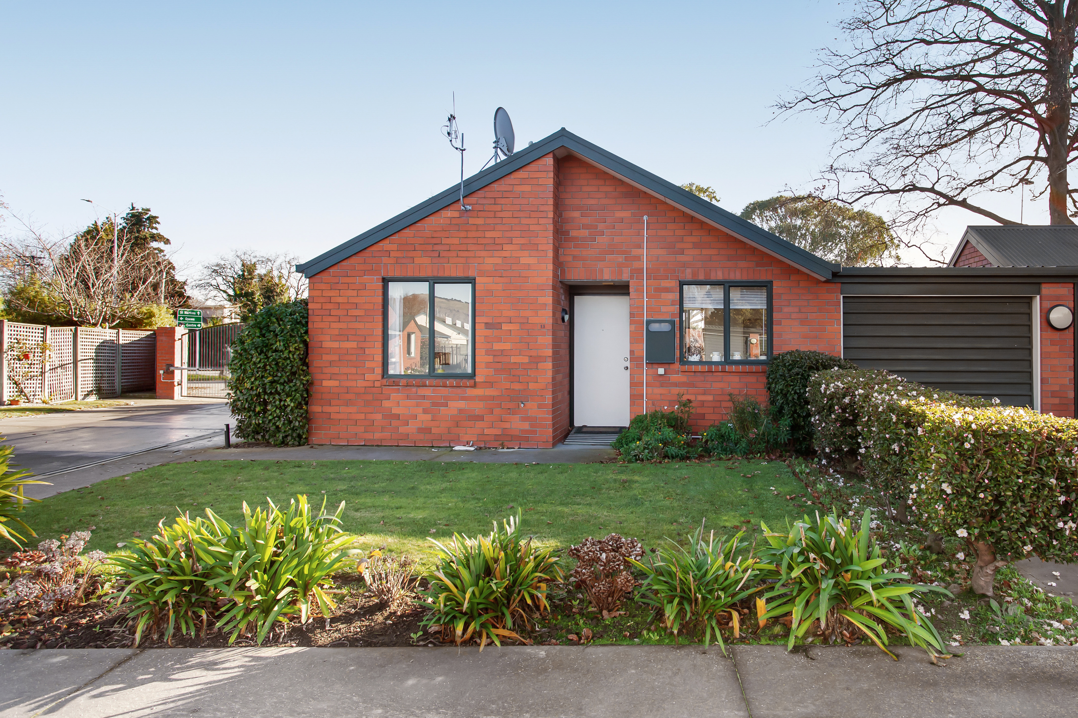 38k Ensors Road, Opawa, Christchurch, 2 ห้องนอน, 1 ห้องน้ำ