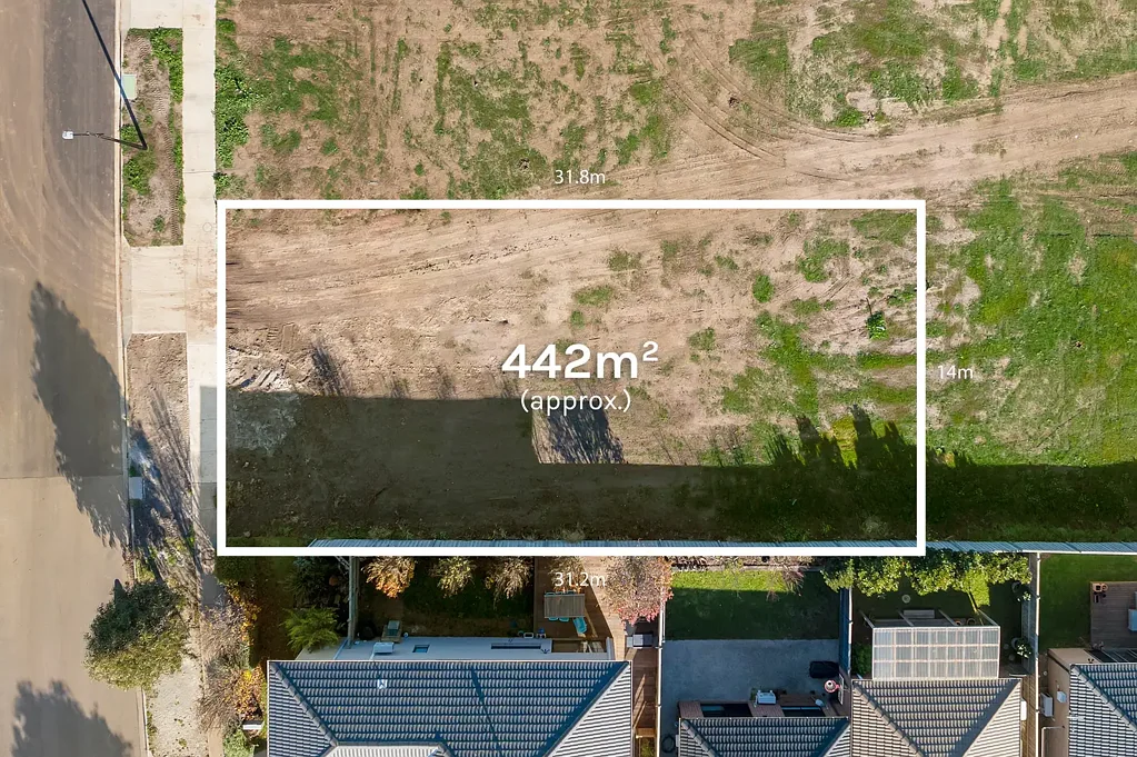 Armstrong Creek 442sqm – Titled & Ready to Build in Prime Location!