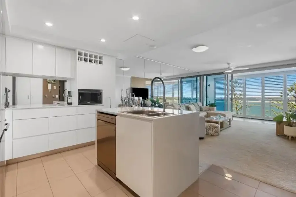 1505/438 Marine Parade, Biggera Waters, QLD 4216