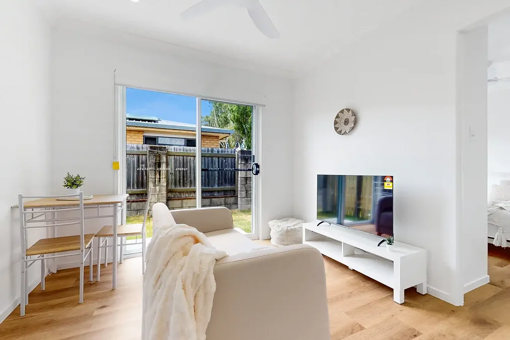 Stylish, Spacious Micro Apartment - All Bills Included!