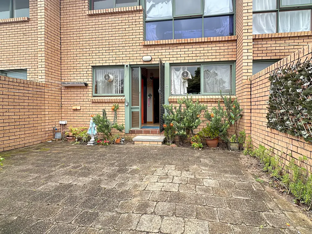 Moruya 3chambre Price Slashed, Owner Says Sell