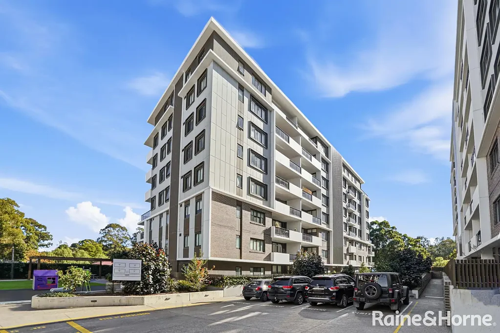 St Marys 3 Slaapkamer Modern Urban Living in the Heart of St Marys CBD