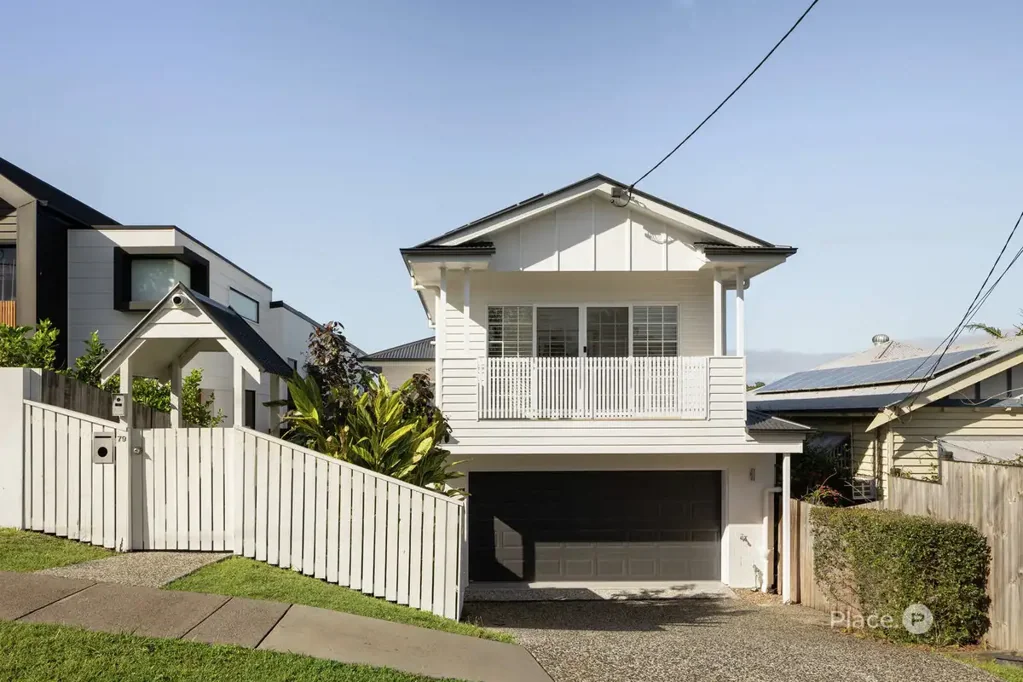 79 Hipwood Avenue, Coorparoo, QLD 4151