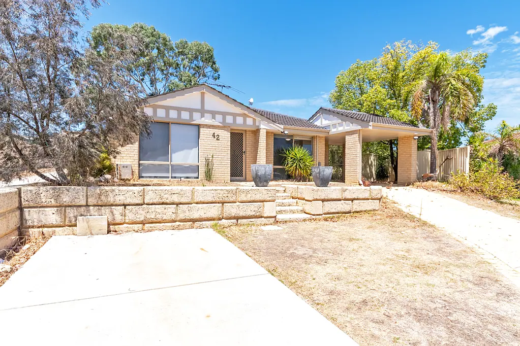 42 Serpentine Gardens, Clarkson, WA 6030
