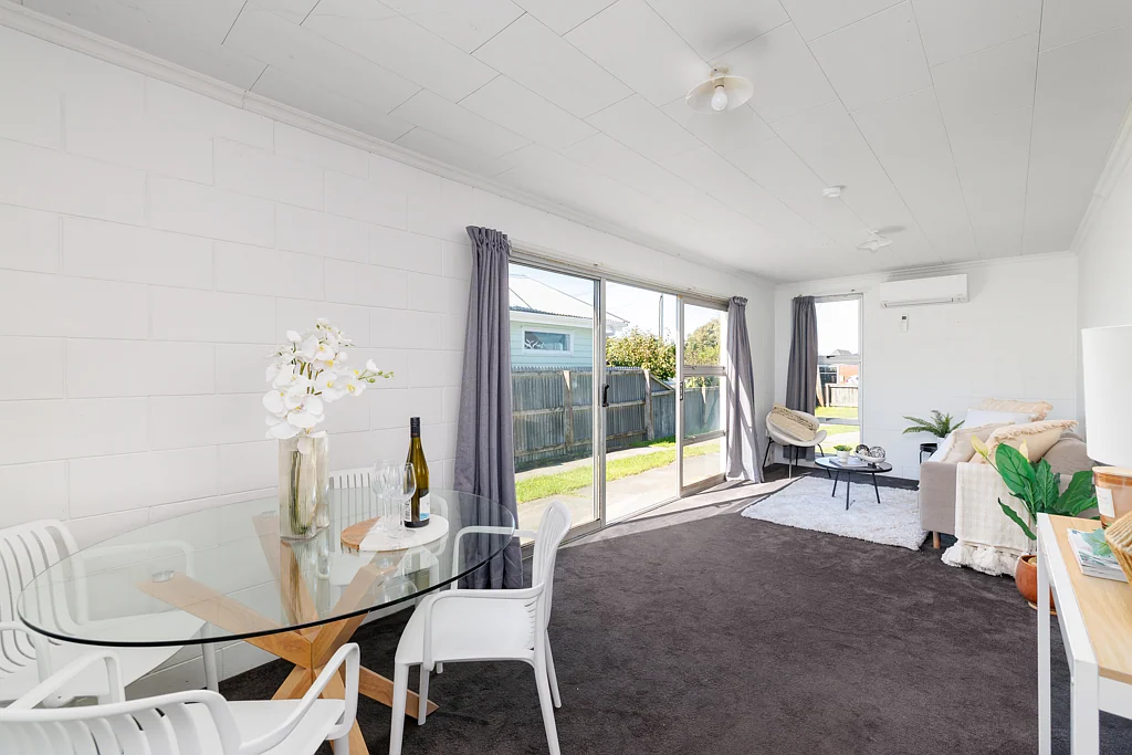New Brighton 2ਬੈੱਡਰੂਮ A Smart Start by the Sea! Freehold Title