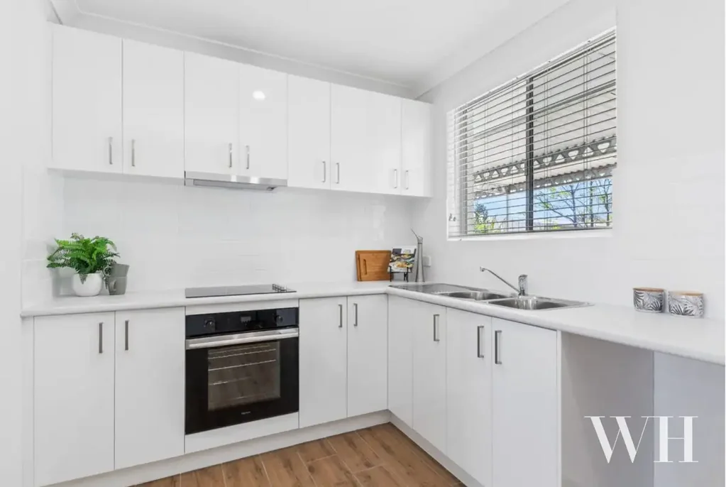 10 Owen Road, Hamilton Hill, WA 6163