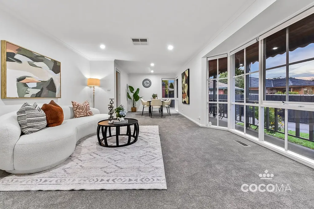 Dingley Village 3Kwarto Family Haven on 617sqm Where Space, Style and Lifestyle Come Together