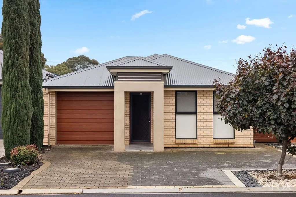 Munno Para West 4Moenga Low-maintenance courtyard home